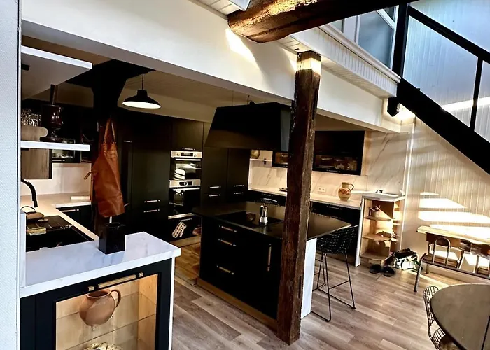 Διαμέρισμα ღ Merciers Duplex De Charme Au Centre Historique