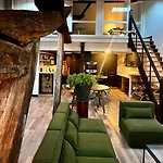 Lägenhet ღ Merciers Duplex De Charme Au Centre Historique