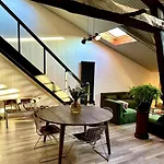 ღ Merciers Duplex De Charme Au Centre Historique Lägenhet *