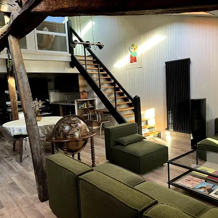 Apartment ღ Merciers Duplex de charme au centre historique