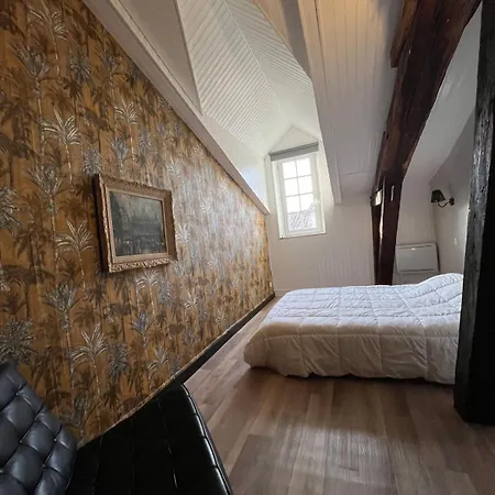 ღ Merciers Duplex de charme au centre historique * La Rochelle (Charente-Maritime)