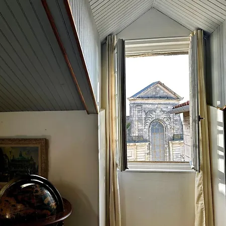 Lejlighed ღ Merciers Duplex De Charme Au Centre Historique *