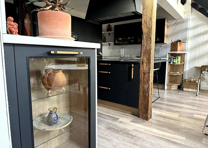 ღ Merciers Duplex de charme au centre historique * La Rochelle (Charente-Maritime)