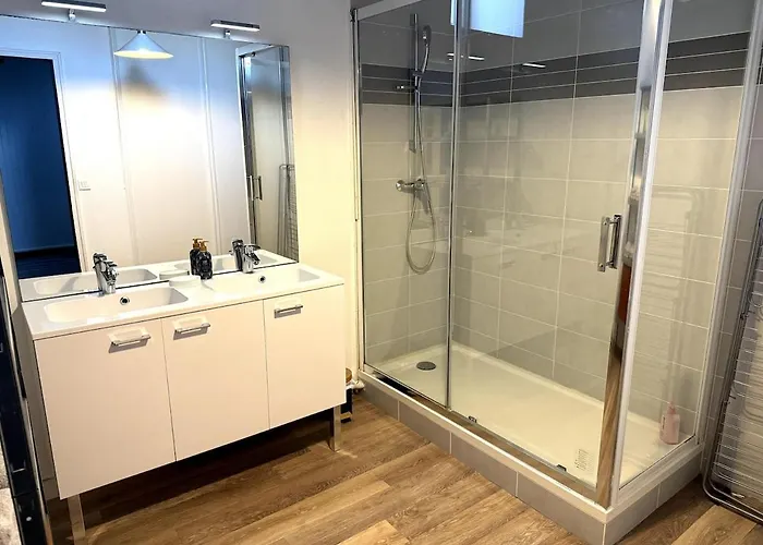 ღ Merciers Duplex de charme au centre historique Appartement *