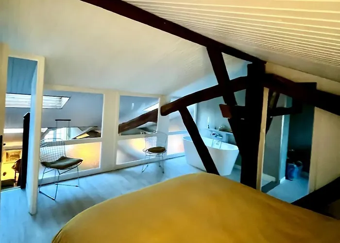 Appartement ღ Merciers Duplex de charme au centre historique La Rochelle (Charente-Maritime)