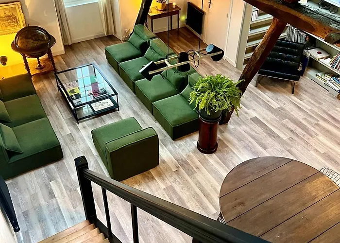 Appartement ღ Merciers Duplex de charme au centre historique